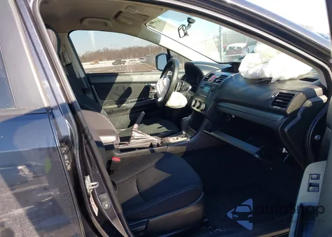 2013 Subaru Xv Crosstrek 2.0I Premium z USA, uszkodzony, nr VIN JF2GPACC2D2207040